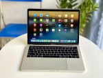 Macbook Pro 13 2019 Touch Bar i5 2.4GHz | 8GB | 256GB | 13.3 Inch